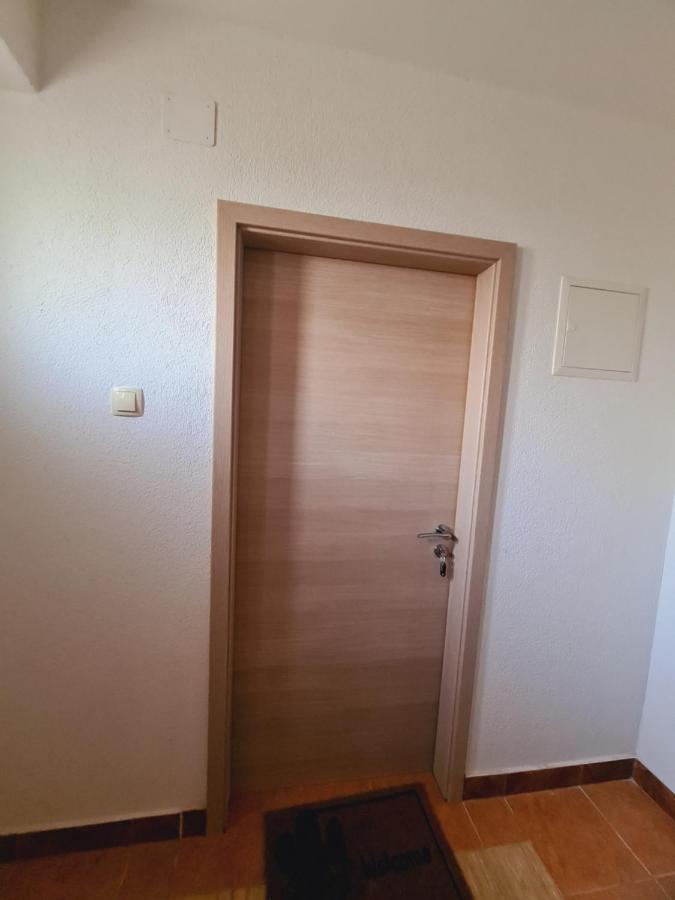 Apartmani Luka Crikvenica Zewnętrze zdjęcie